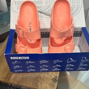 Birkenstock Women’s coral sandals. Arizona size 39
